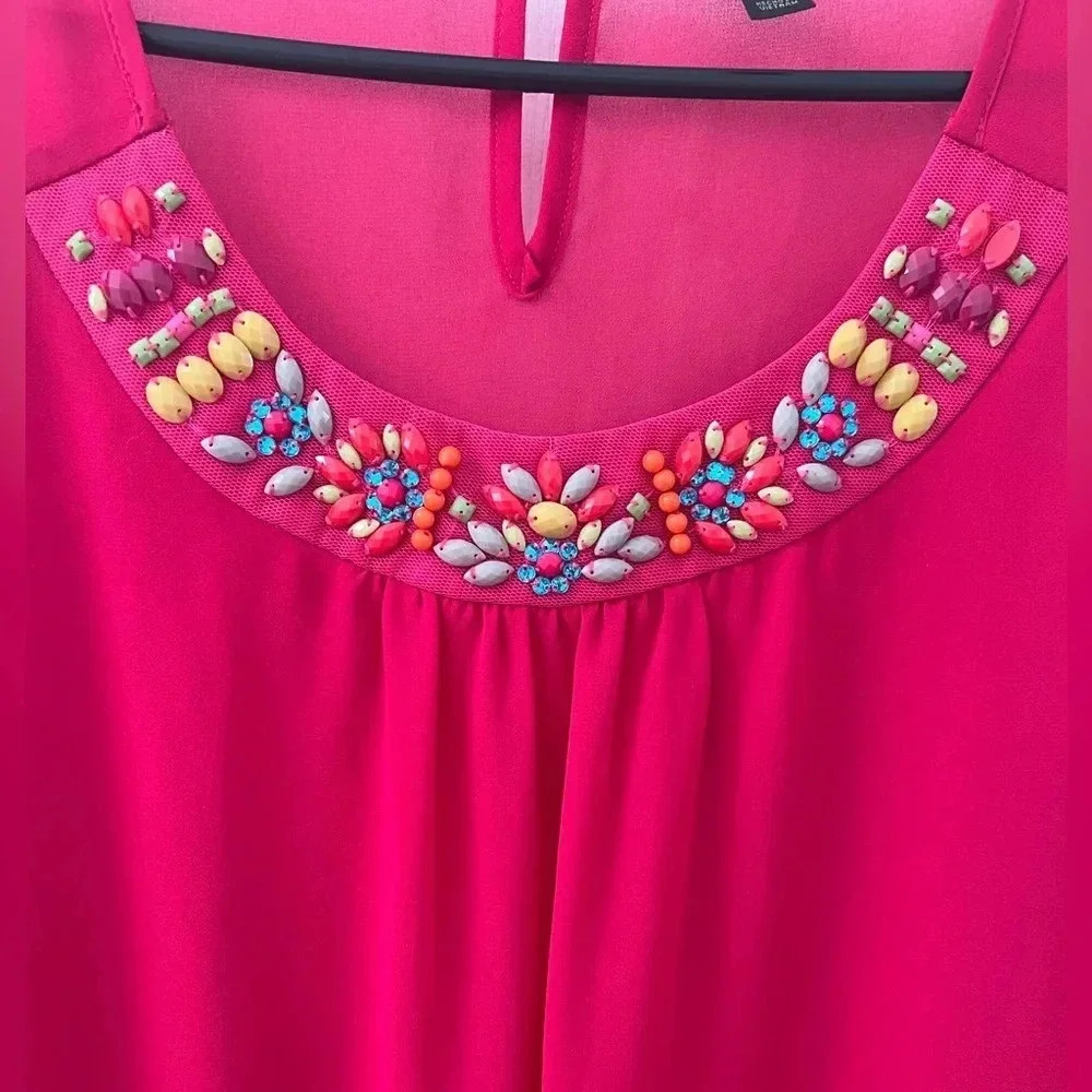 Thalia Sodi of Macy’s hot pink sleeveless blouse with colorful stud detail. - Picture 2 of 6